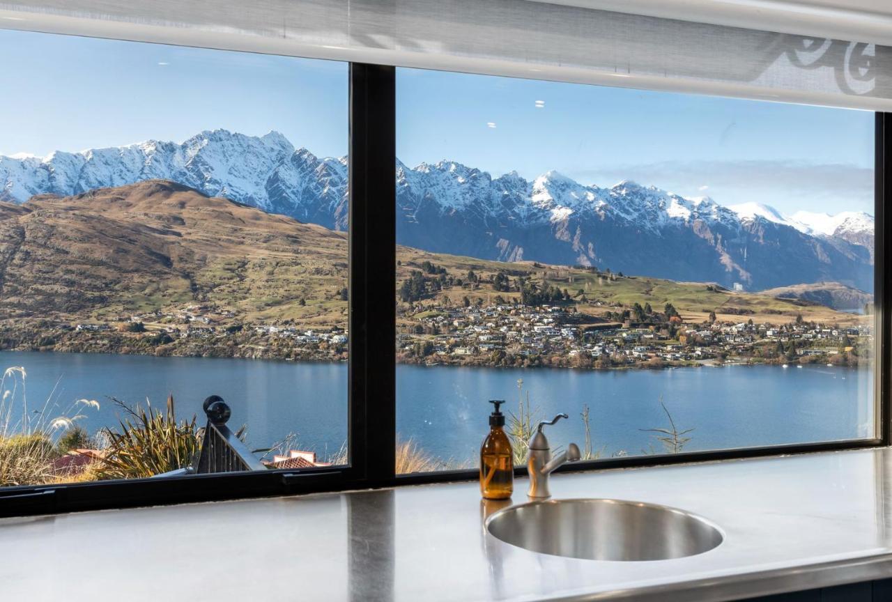 The Star Of Queenstown Hill Екстериор снимка